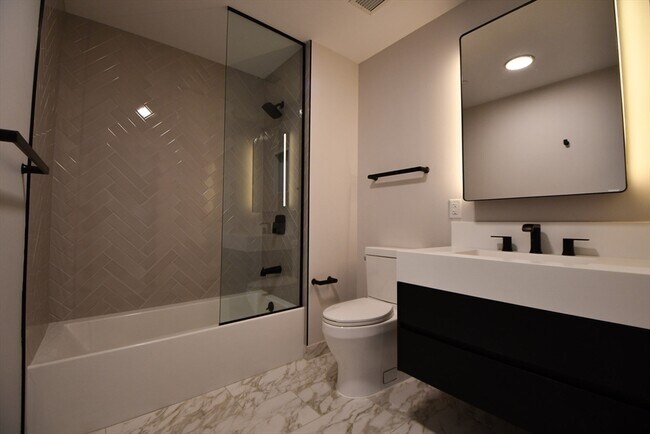 Foto del edificio - 47 Lagrange St
