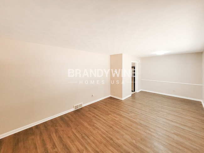 Building Photo - 4383 Alice Dr
