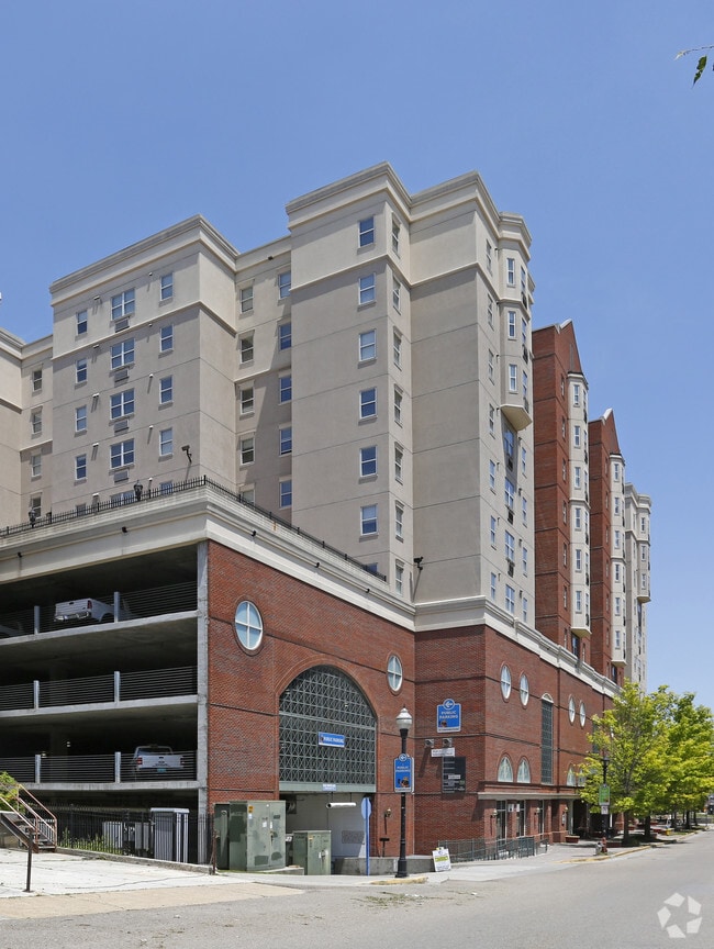 Volunteer Residence Hall Apartments Knoxville, TN
