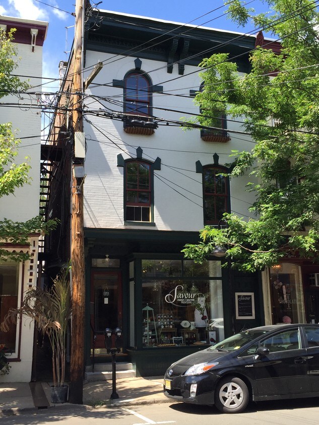 37 N Union St, Lambertville, NJ 08530 Apartments in Lambertville, NJ