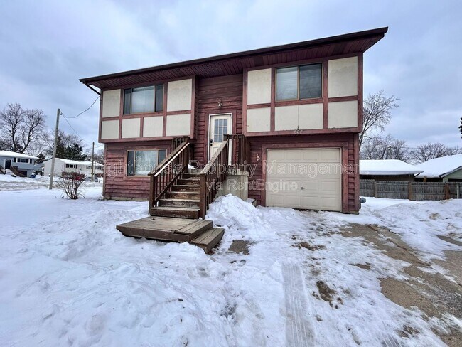 Foto del edificio - 607 Clayton Ave NW