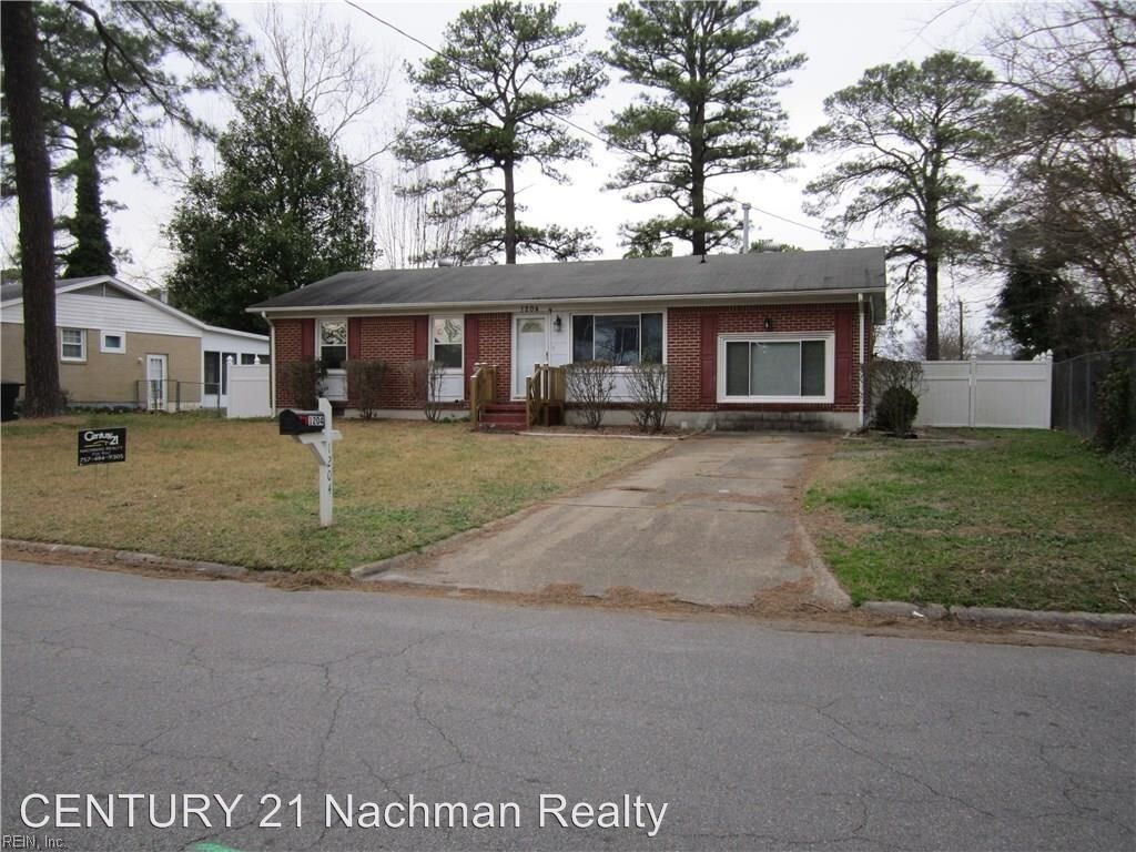 Foto principal - 3 br, 1 bath House - 1204 Warfield Drive