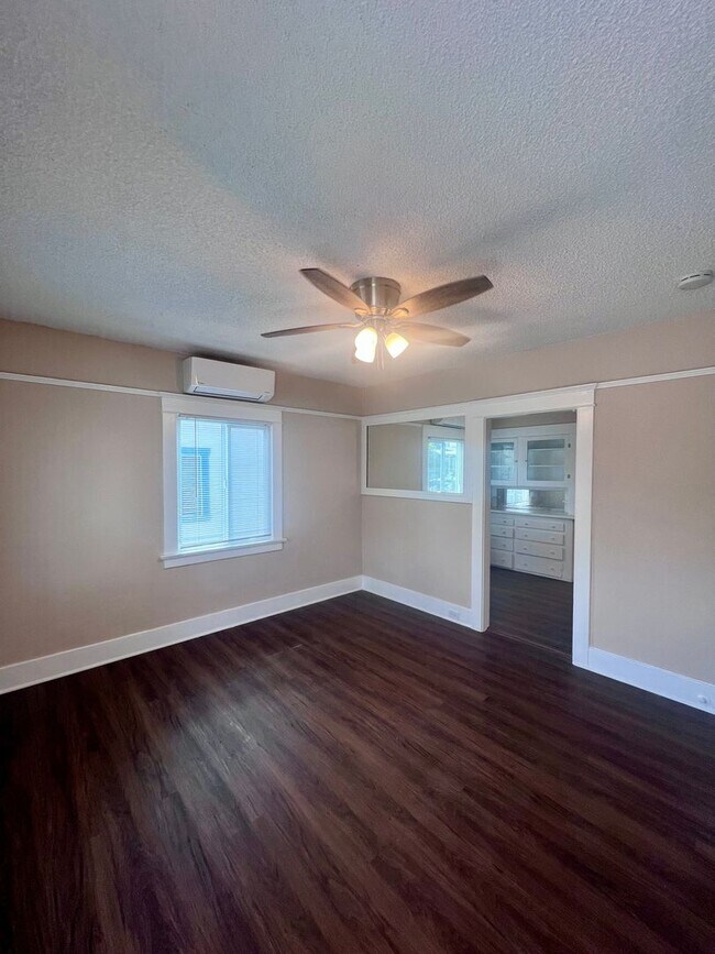 Foto del edificio - 4238 Alabama St