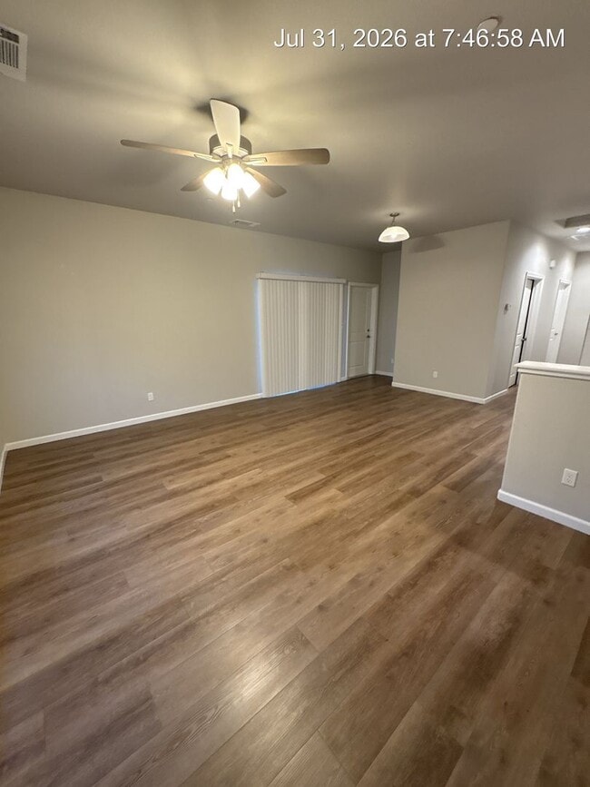 Building Photo - 4319