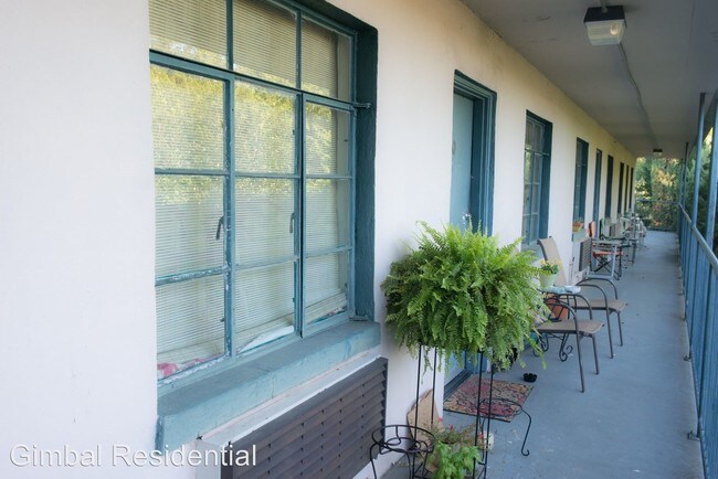 Foto del edificio - 608 Edgewood Ave NE