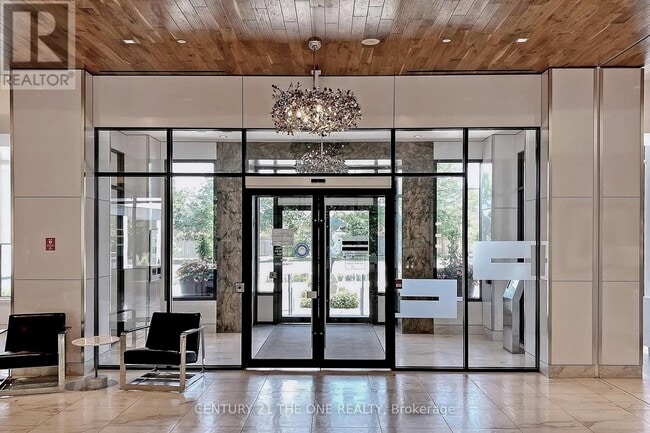 Building Photo - 7890 Bathurst St