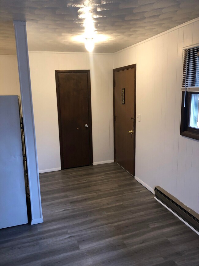 Foto del edificio - Brooke apartments unit 1