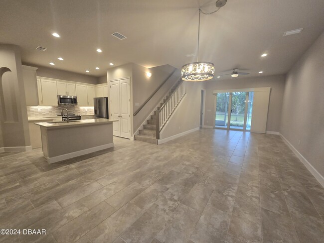 Foto del edificio - 54 Longridge Ln