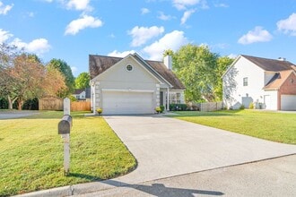 Building Photo - 10149 Highgate Cir