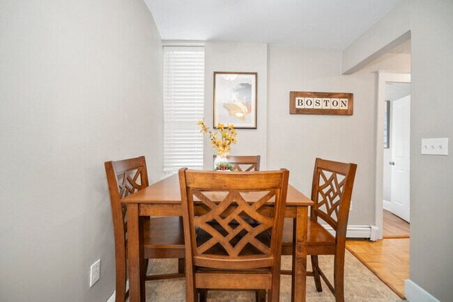 Foto del edificio - 370 Hanover St