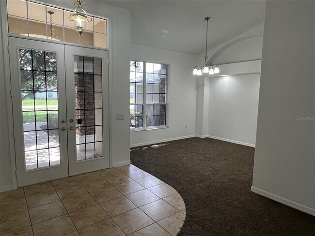 Building Photo - 9800 SE 64th Ave
