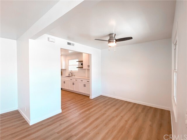 Building Photo - 25917 Richville Dr