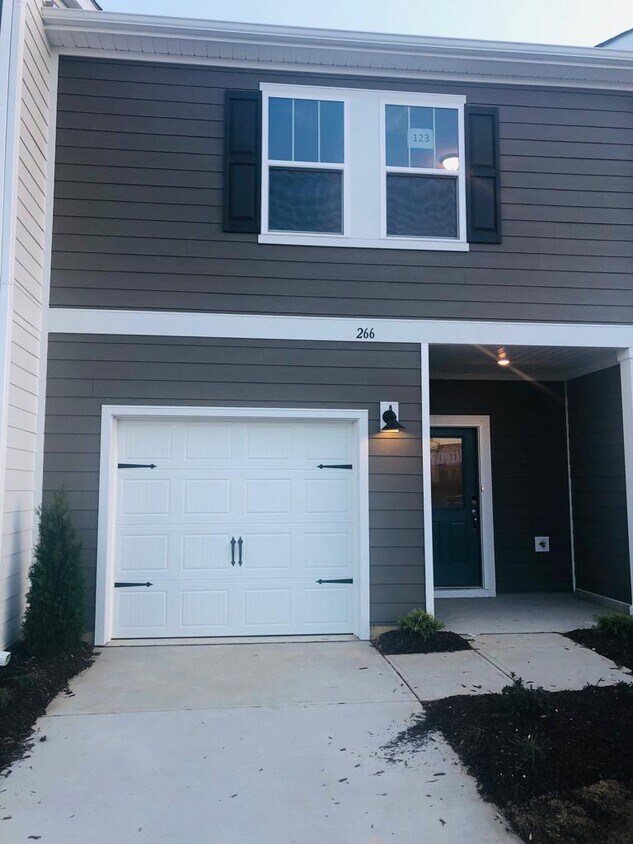 266 Brook Farm Ln, Fuquay Varina, NC 27526 Townhome Rentals in Fuquay