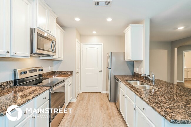 Building Photo - 26123 Hals Dr