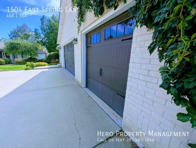 Foto del edificio - 1504 Spring Ln
