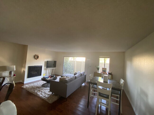 Foto del edificio - 1235 Mohave Dr