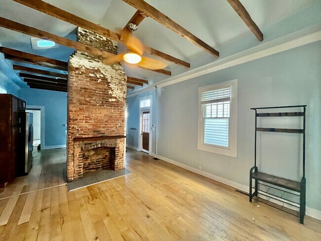 Building Photo - 1435 Christy Ave