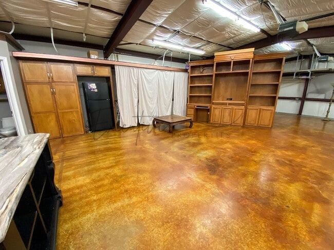 Foto del edificio - Studio Apartment for Rent – Central AC, Fu...