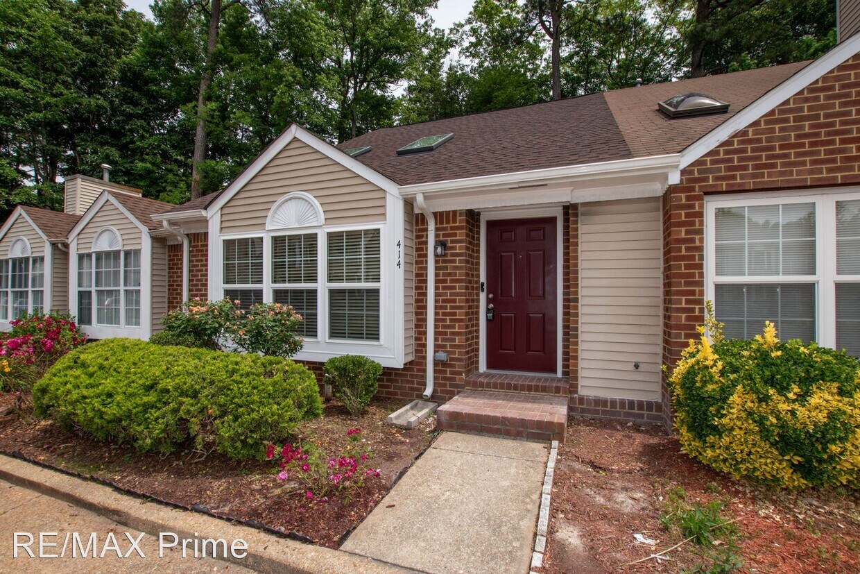 414 Woodview Ln, Hampton, VA 23666 House Rental in Hampton, VA