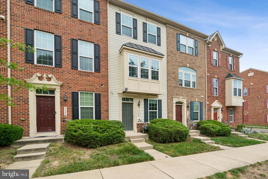 Foto principal - 5528 Glover Park Dr