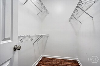 Building Photo - 179 Willow Point Cir