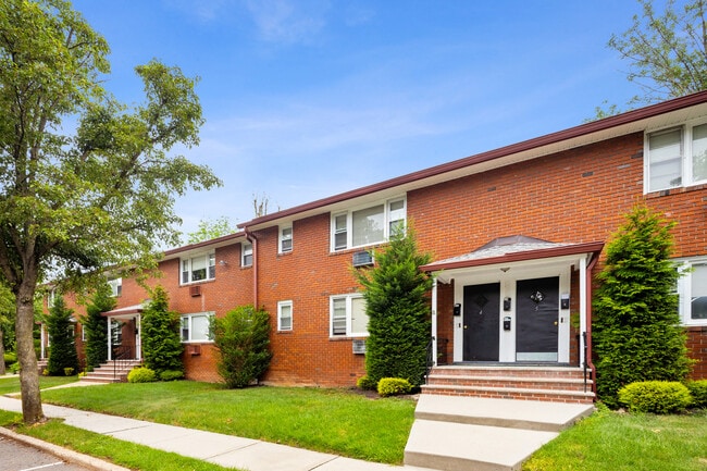 Building Photo - Woodside Apartments