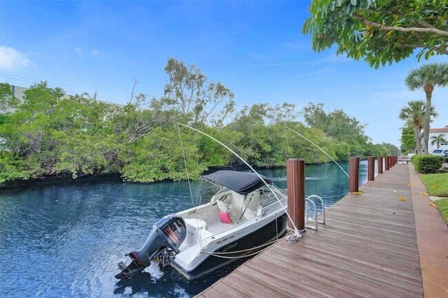 Foto del edificio - 1407 NE 56th St