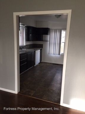 Foto del edificio - 10425 SE Raymond St