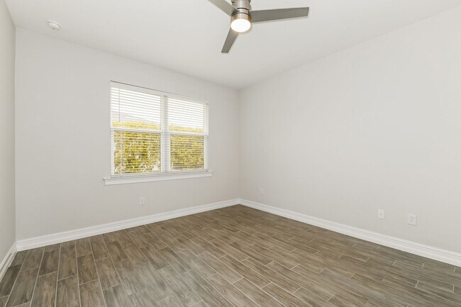 Foto del edificio - Annual Unfurnished Rental – 3 Bedroom Home in gated community South Naples