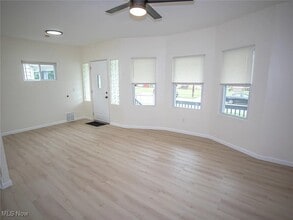 Building Photo - 3219 W 86th St