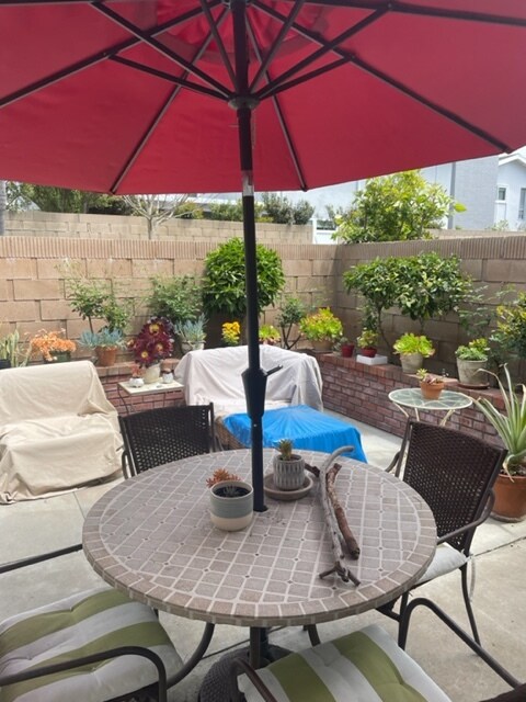 Back Patio - 358 Lourdes Ln