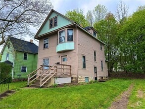 526 Lexington Ave
