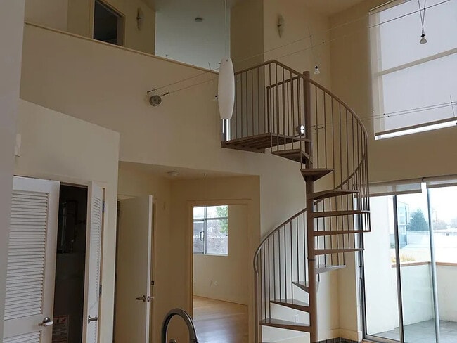 Building Photo - 3960 Adeline St