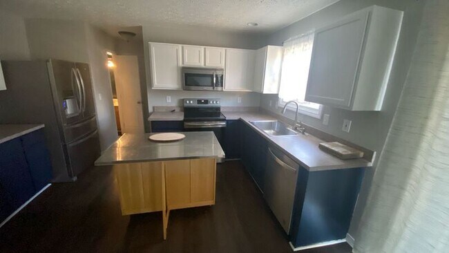 Foto del edificio - 1100 Mill Park Dr