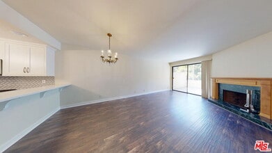 Building Photo - 3480 Barham Blvd