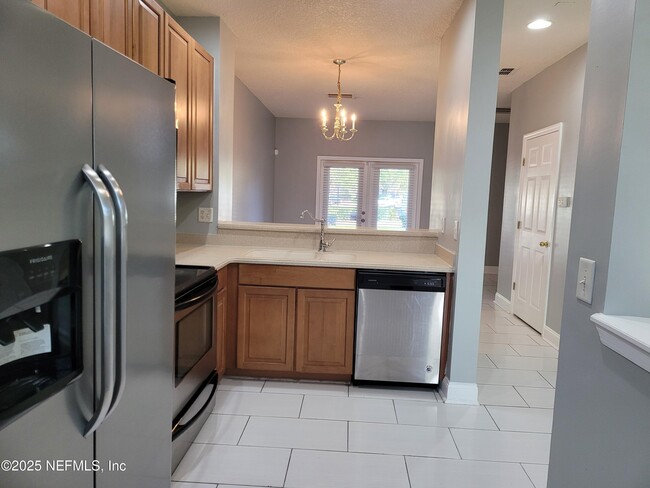 Foto del edificio - 1491 Fieldview Dr