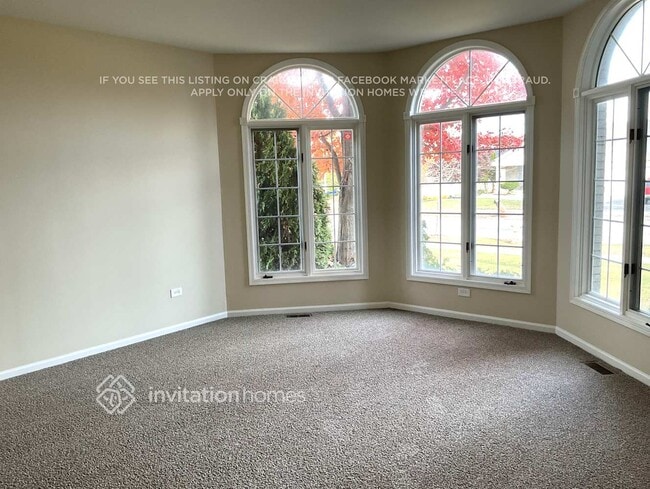 Building Photo - 18160 Goesel Dr