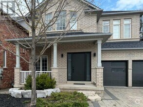 Building Photo - 2429 Whitehorn Dr