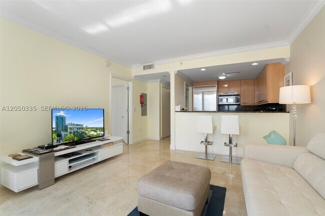 Building Photo - 3350 SW 27th Ave