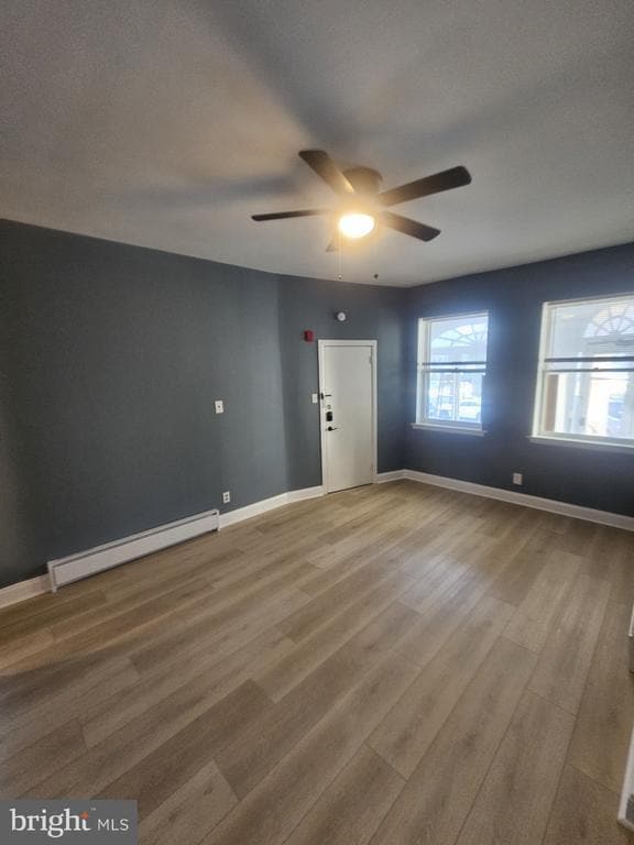 Foto del edificio - 1332 Wagner Ave