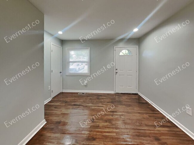 Foto del edificio - 1788 Thomasville Dr SE