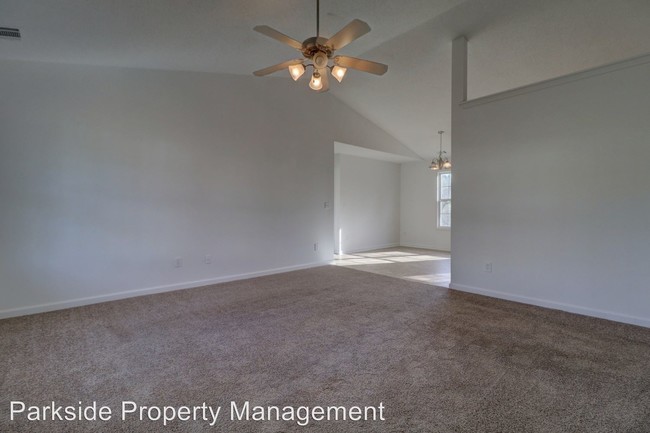 Building Photo - 4 br, 3 bath House - 85 Thorn Thicket Way
