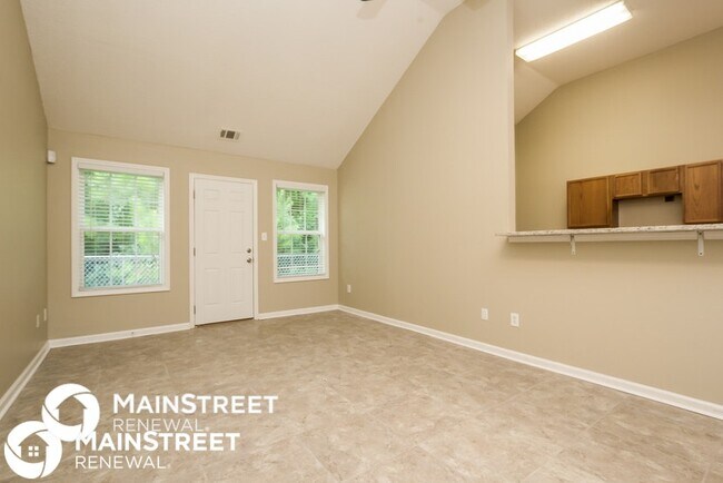 Building Photo - 4980 Wolfcreek View