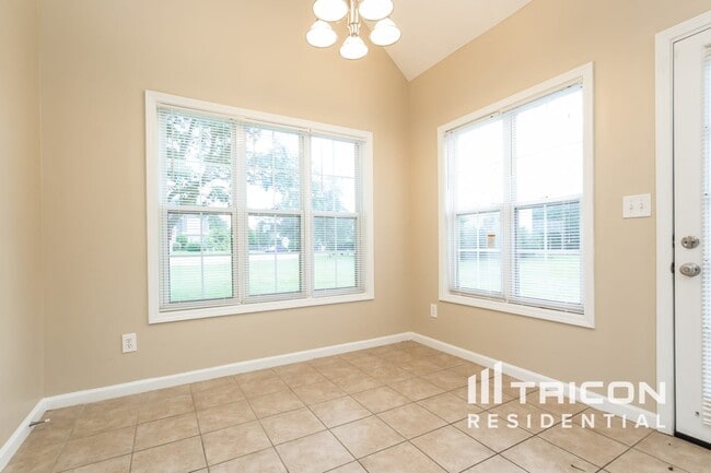 Foto del edificio - 5309 Sorrells Ct