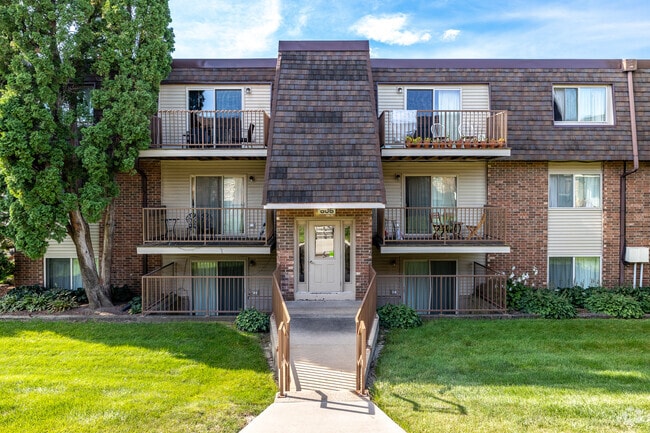 Photo - Westgate Villa Apartments