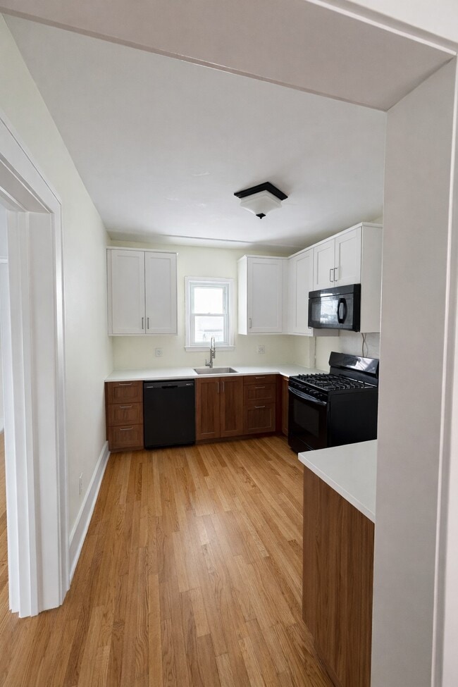 Building Photo - 22741 Gregory St