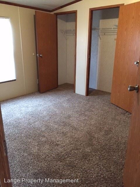 Foto del edificio - 7020 S Plaza Dr