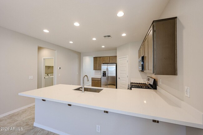 Foto del edificio - 5019 N 87th Dr