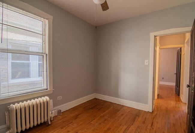 Building Photo - 4246 N Menard Ave