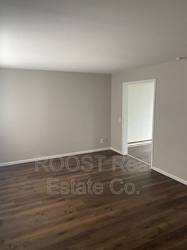 Building Photo - 1107 Sidney St